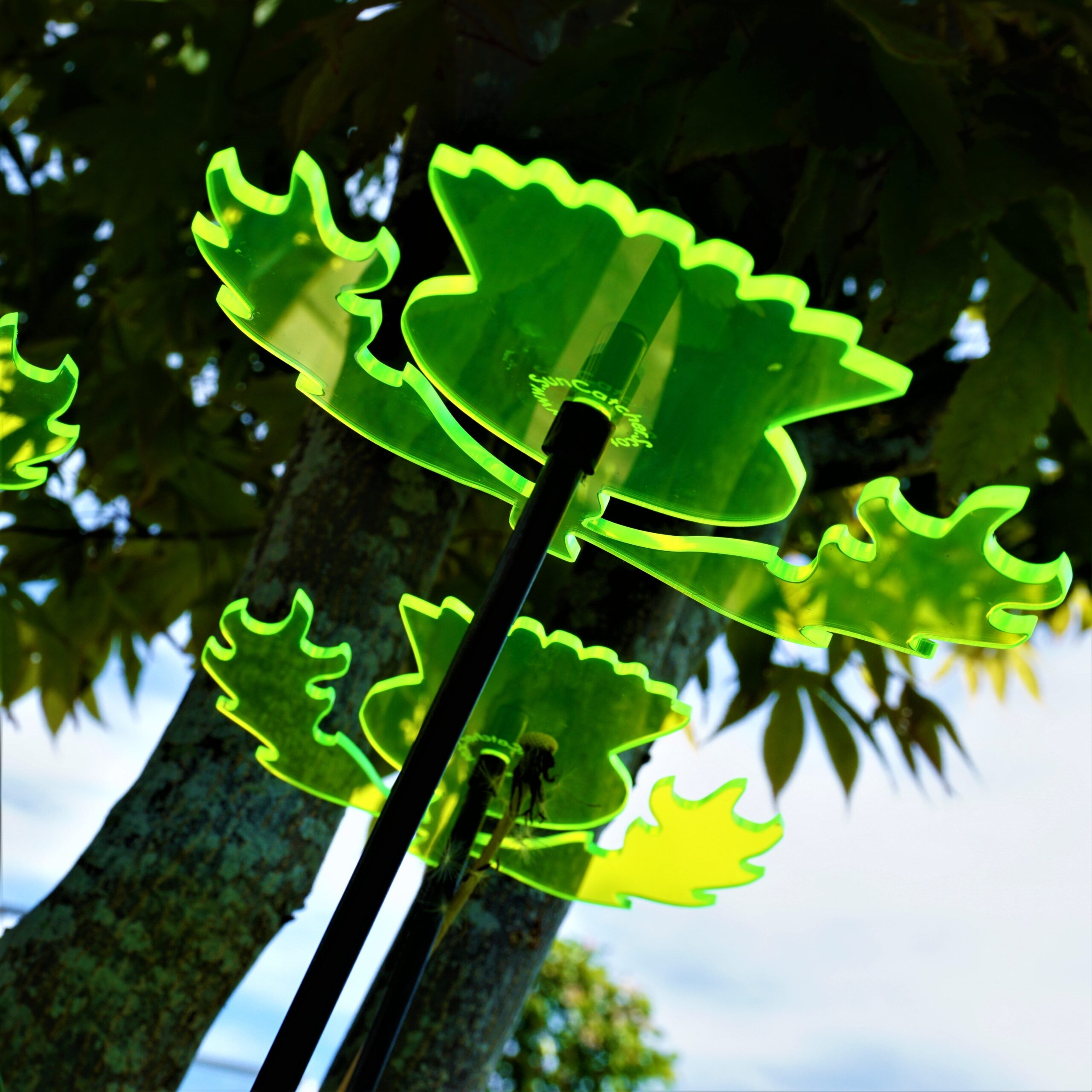 Large Garden Decor Ornaments Set of 3 'Scottish Thistles' - Image 5